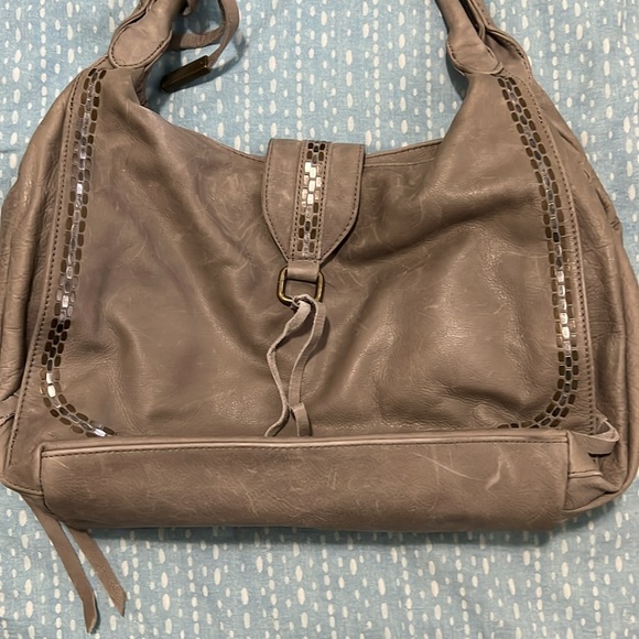 Lucky Brand Large Leather Shoulder Bag - Picture 14 of 15